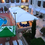 Hotel Kolovare 4*