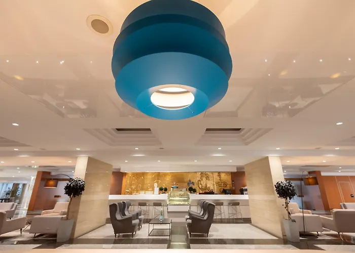 Kolovare Отель Задар