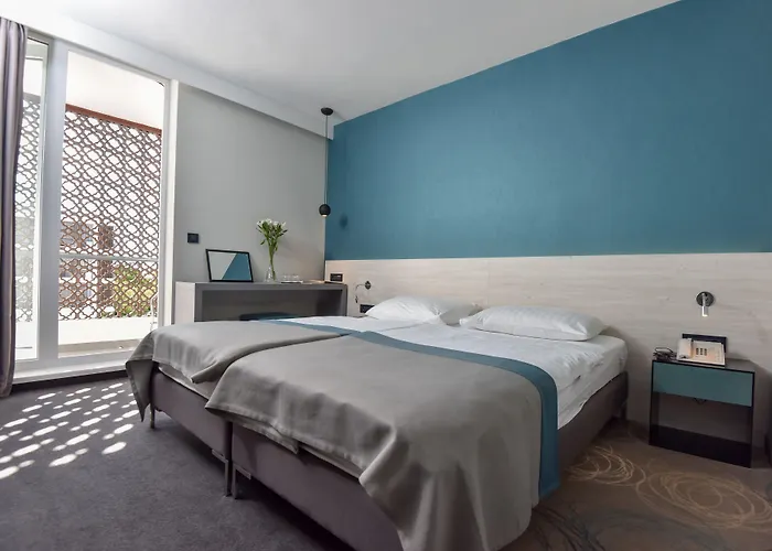 Kolovare Отель Задар