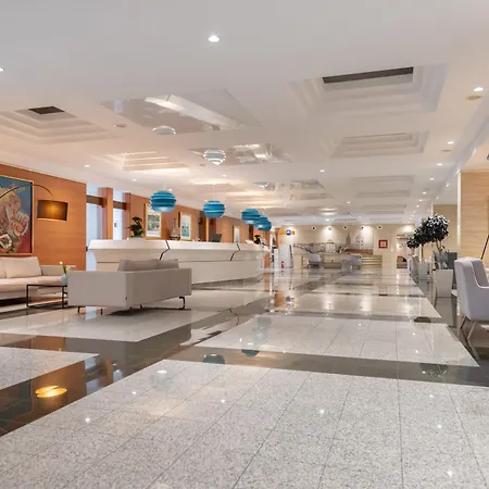 科洛瓦尔酒店 酒店 扎达尔