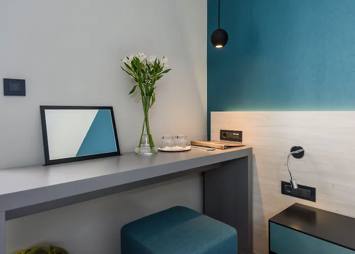 Kolovare Szálloda Zára