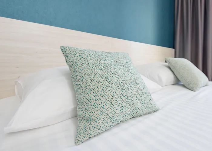 Kolovare Szálloda 4*